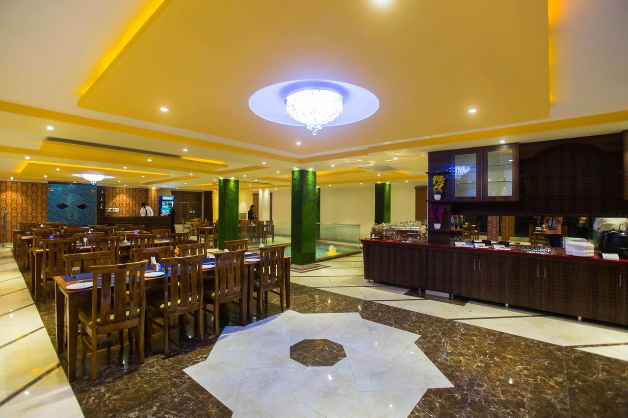 Hotel Kings Regency Drang Exteriör bild
